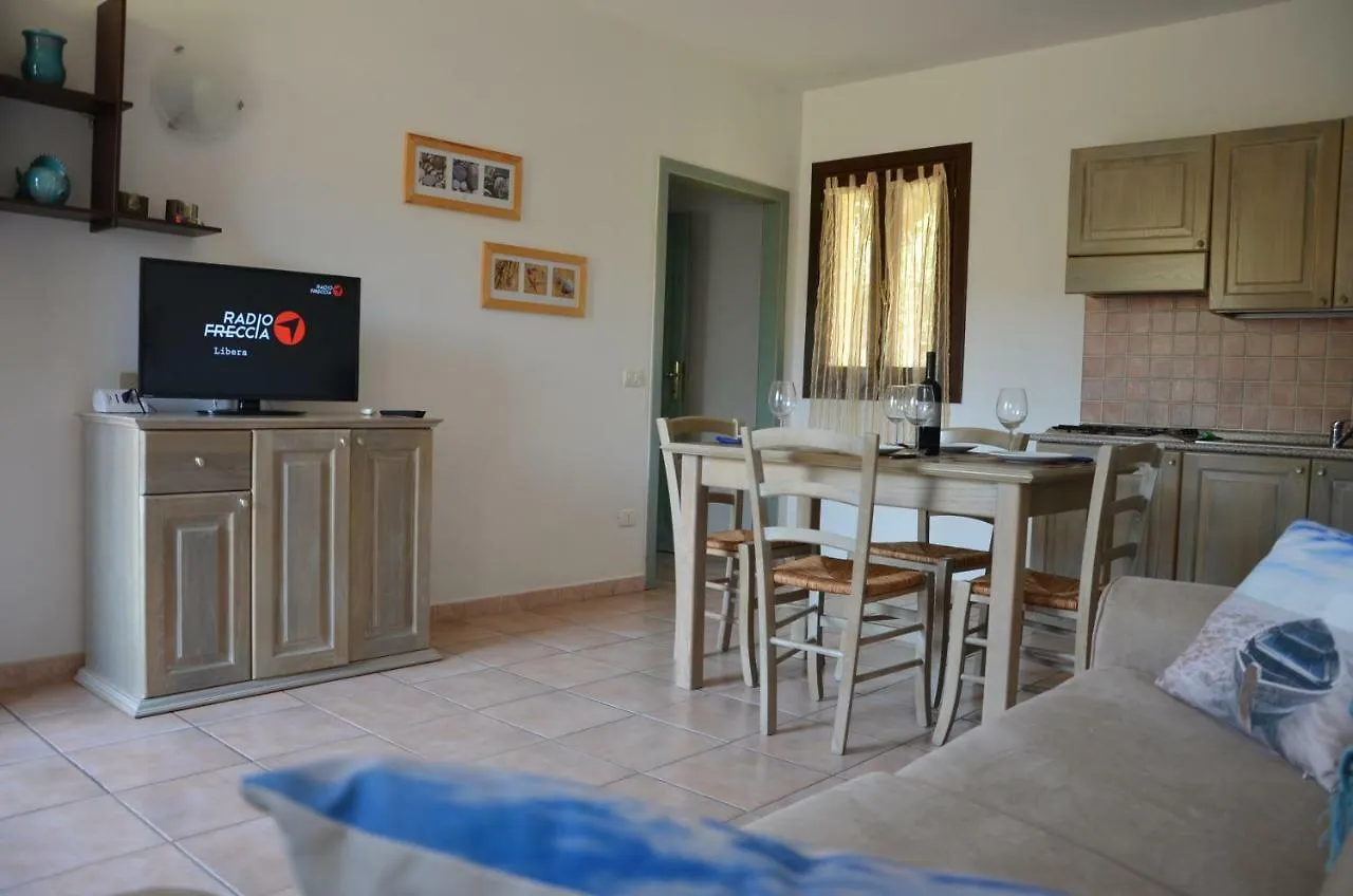 Appartamento Residence Weber ラ・マッダレーナ アパート